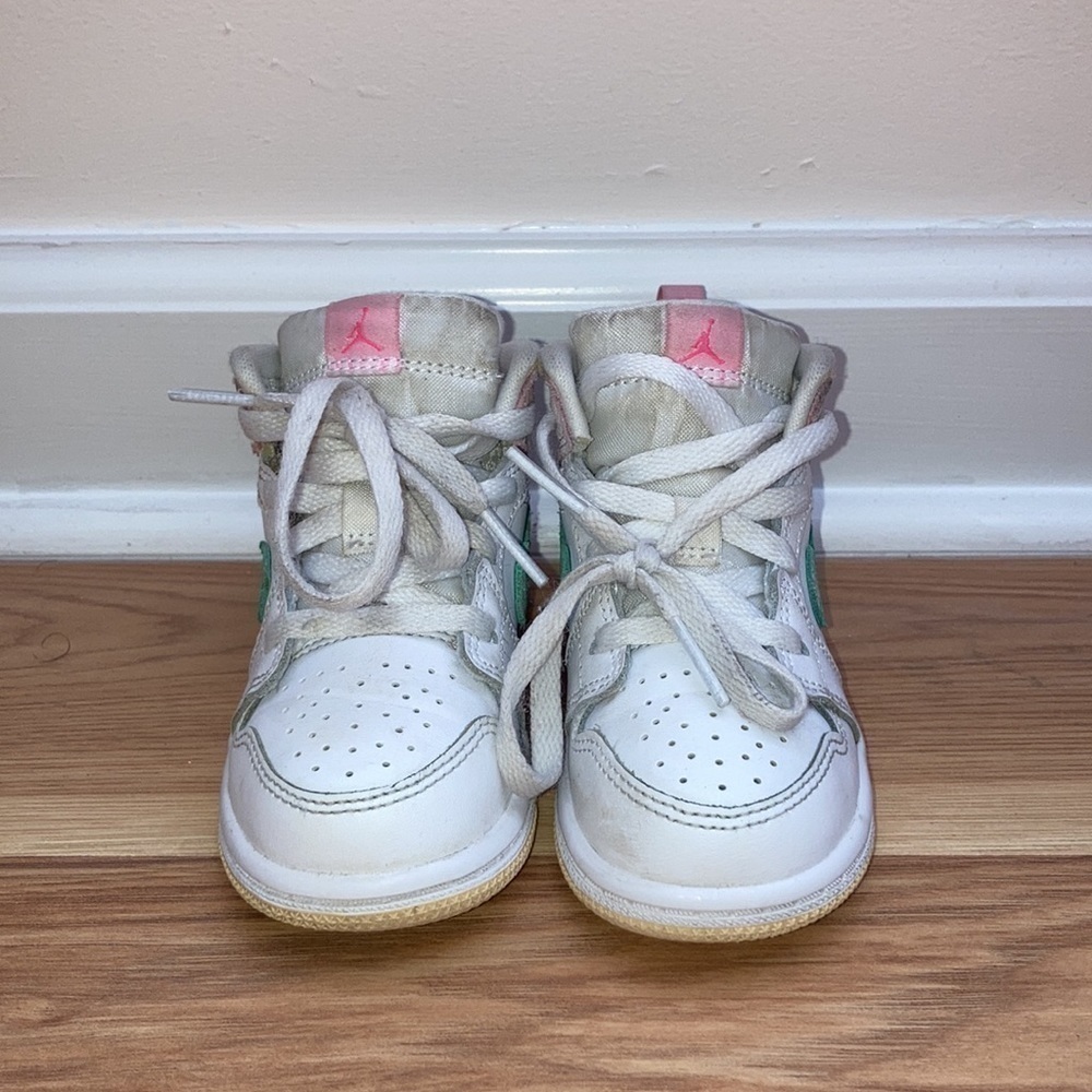 Jordan kids 1 mid SE ice cream - Picture 2 of 5